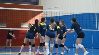 Primeros líderes y máxima igualdad en el inicio del Trofeo Rectora UNIZAR 2025-26