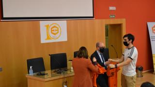 Presentación equipos Economía y Empresa